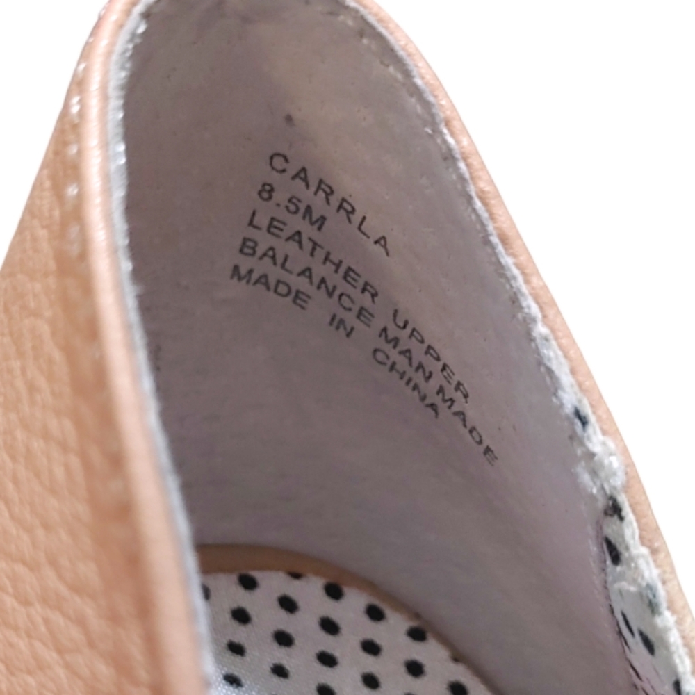 Betsey Johnson Carrla Leather Nude Ruffle Stiletto High Heels Women's Size 8.5 - Picture 5 of 13